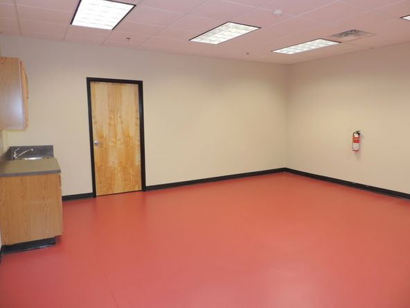 2700 Pepsi Way, Aztec, NM 87410
